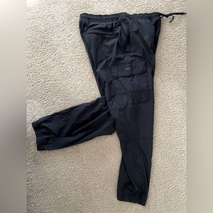 H&M joggers | Size L | utility style with cargo pockets | nylon fabric